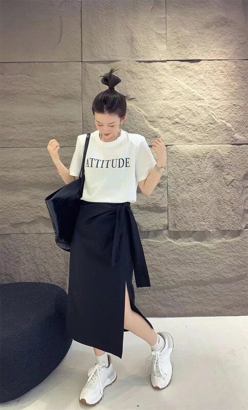 [8090] Korean letter loose short sleeve T-shirt + Split skirt set 2095# L