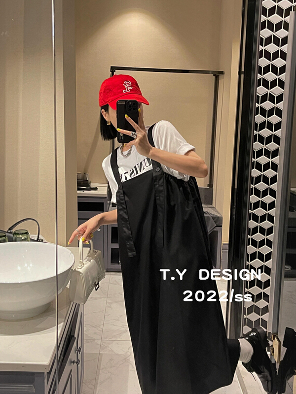 [T.Y tangyuanjia] Korean fashion solid color strap skirt 2050# ozq