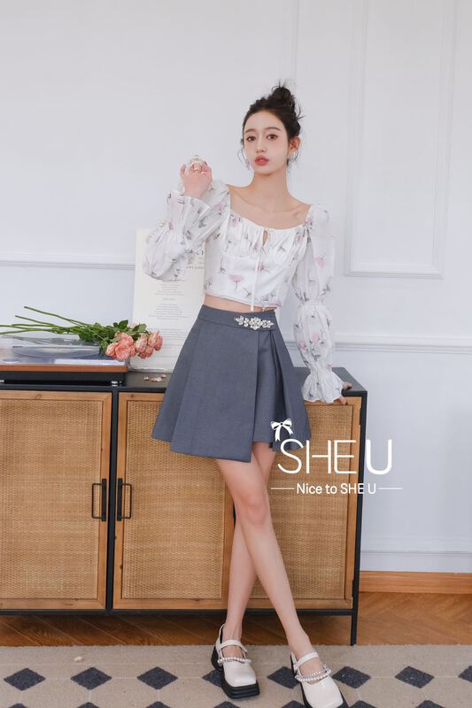 New year in early spring! [she u] niche French Nail Drill irregular skirt (only selling skirt) c60030# cqw
