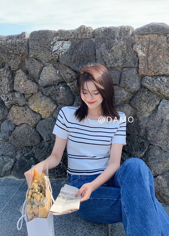 [qiqiyishe] design sense minority stripe sweater 732# XYY