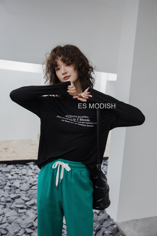 New year in early spring! [es modish] letter loose and versatile long sleeve T-shirt bl1549# jhy