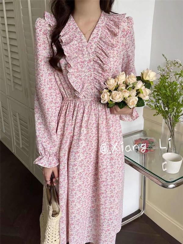 New year in early spring! [Xiangli] Korean V-neck ruffled floral dress 1102# PCZ