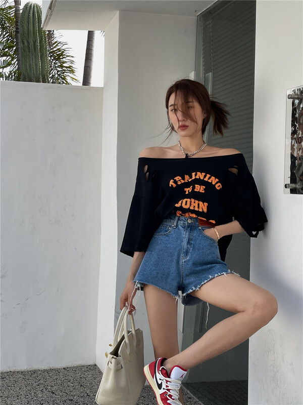 [wut / N Cola] letter printed fashion short sleeved T-shirt with holes (excluding necklace) ys1-6623# LSL