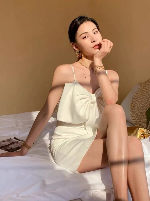 New year in early spring! [X.C] large bow suspender dress 097-1# YYW