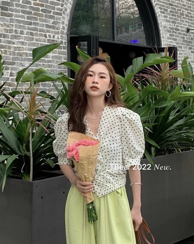 goods in stock! New in early summer! [t.bear] Vintage V-neck floral shirt ys1-26268# zxx