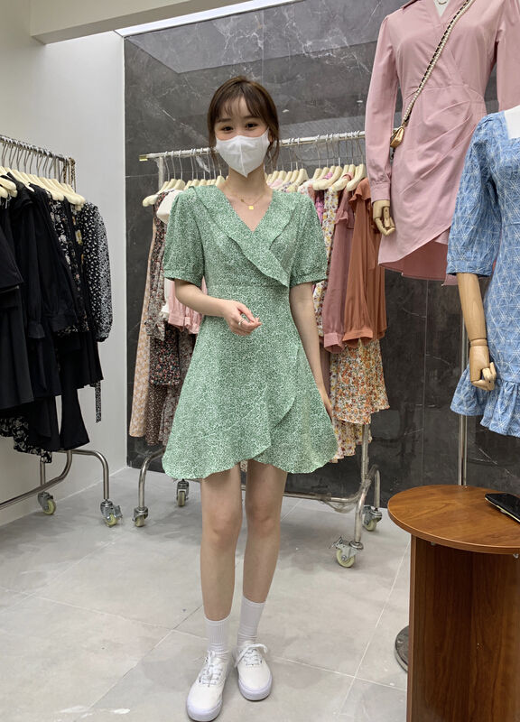 New in early summer! [uone] Ruffle edge gentle style Korean dress 0089233# LSL
