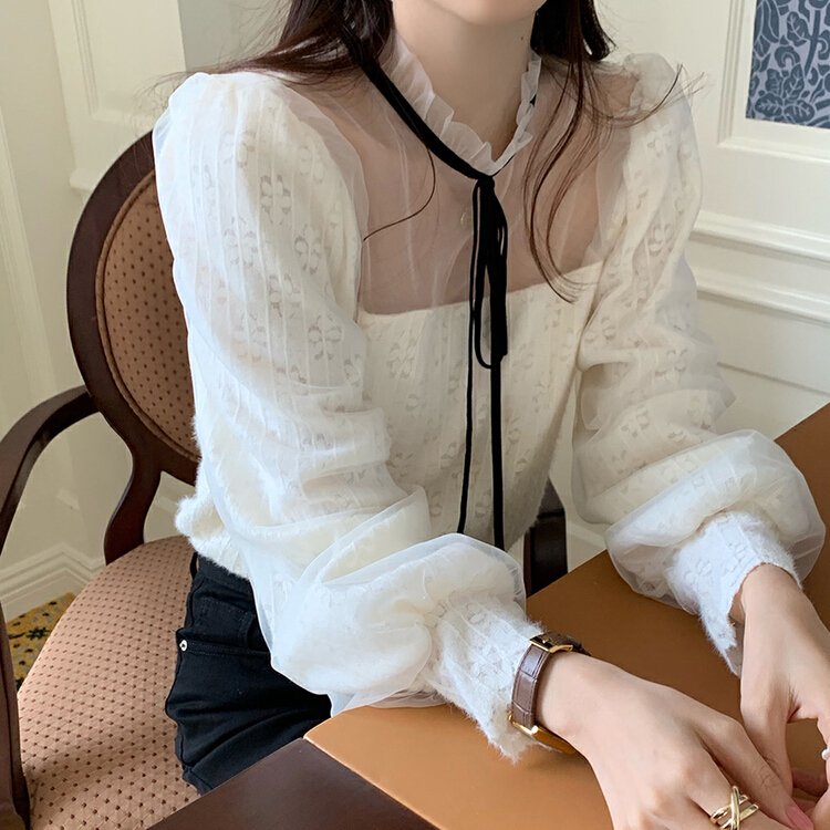 goods in stock! New year in early spring! [timely rain] Han Feng ins retro French temperament mesh splicing lace up contrast shirt 00032# YYW