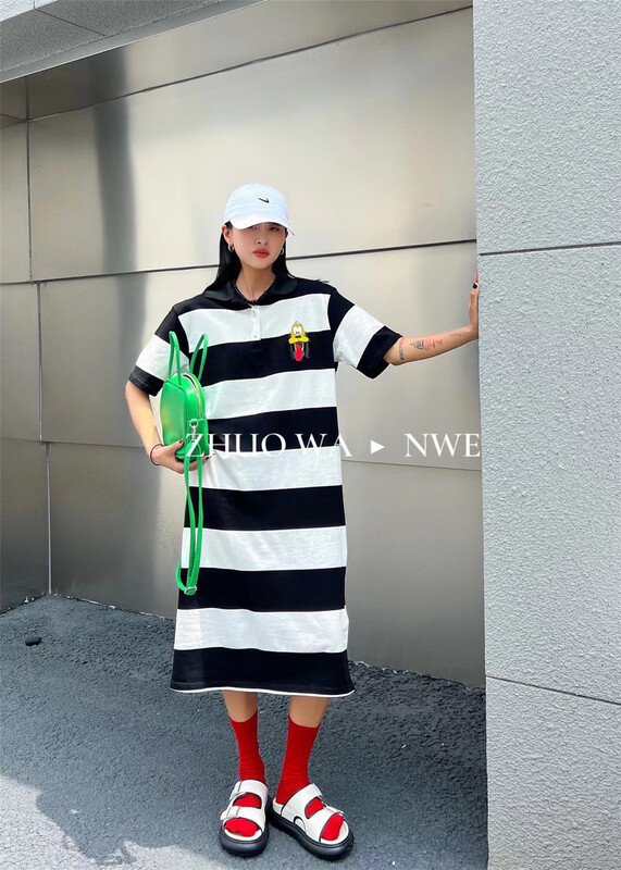 [buyer Yan Xuan zhuowa] front and back cartoon pattern loose stripe polo collar dress 5507# Cl