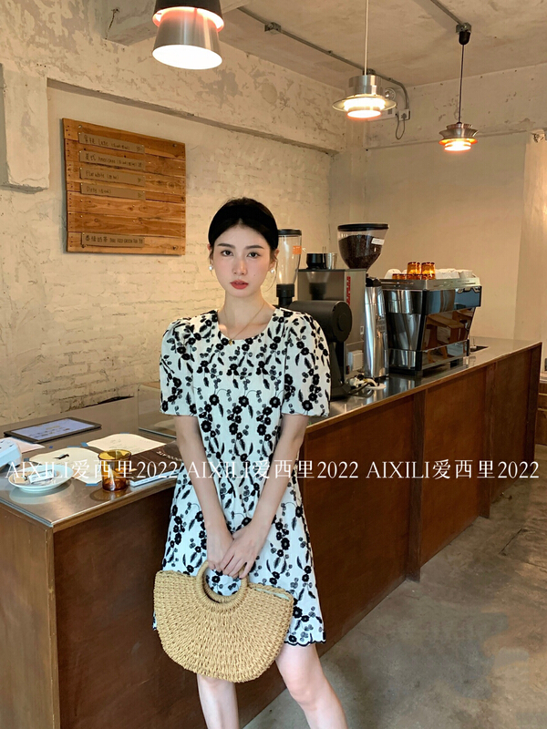 [aixili aisili] round neck embroidered lady dress 6608# WPL