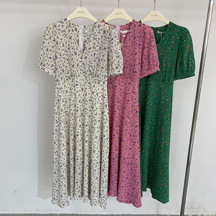 New in early summer! [going] Korean lady V-neck floral dress (without necklace) 9362# lwy