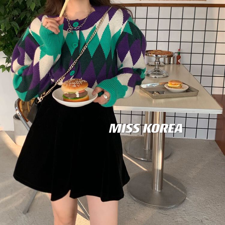 goods in stock! [Miss Korea] crew neck Plaid single breasted knit cardigan 2018# HBx