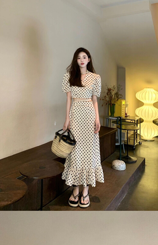 [jun.t] French style Polka Dot bubble sleeve shirt + fishtail temperament skirt suit 6055# PCZ