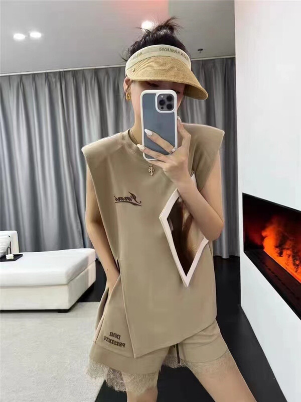 [pepper] round neck letter embroidered vest + elastic waist casual Shorts Set 654# PCZ