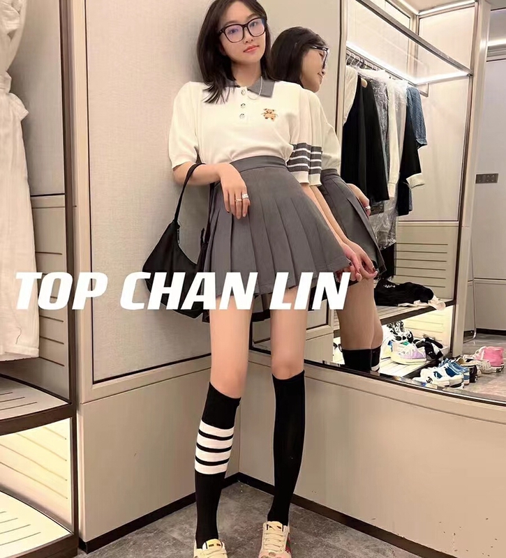 [pan] college style bear short sleeve T-shirt + high waist slim pleated skirt suit 00288# PCZ