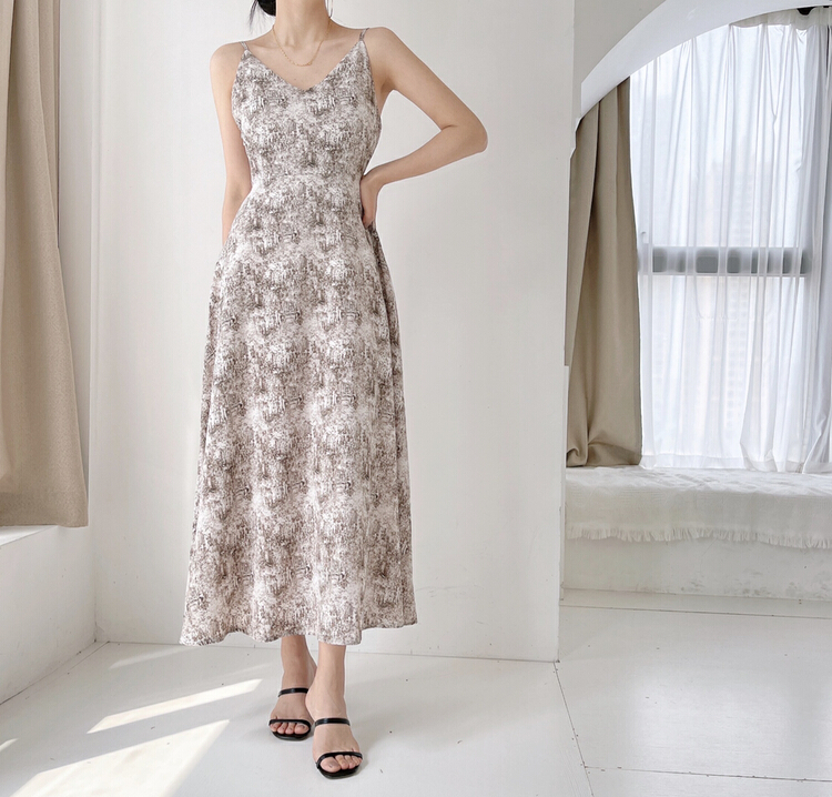 New in early summer! [salmoka] Korean fashion women's ink flower suspender dress 6007# lwy