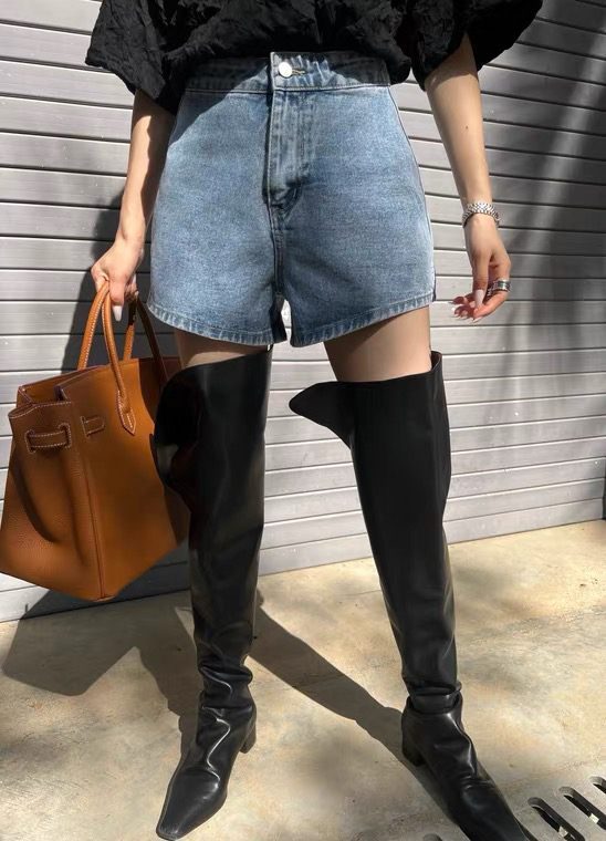 New in early summer! [c.h.z] Korean fashionable high waist A-shaped Wide Leg Denim Shorts 20313# WTT
