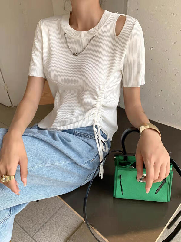 [Hello cherry chelizi] Korean drawstring short shirt (with chain) 5699# WTT