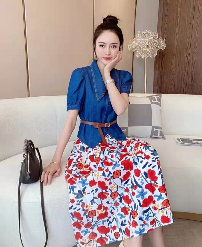 goods in stock! [GL] Korean style bubble sleeve Vintage denim shirt + floret medium length skirt set (with belt) ys1-6215# XYY