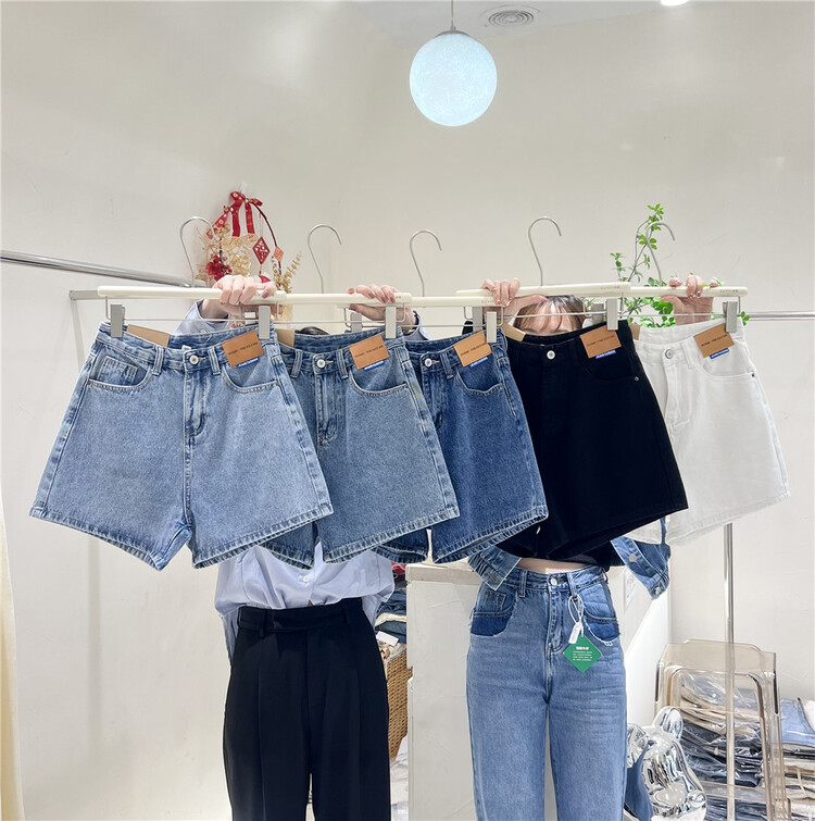 Early spring! [cuvvi] label design, vintage and slim denim shorts j1505# LSL