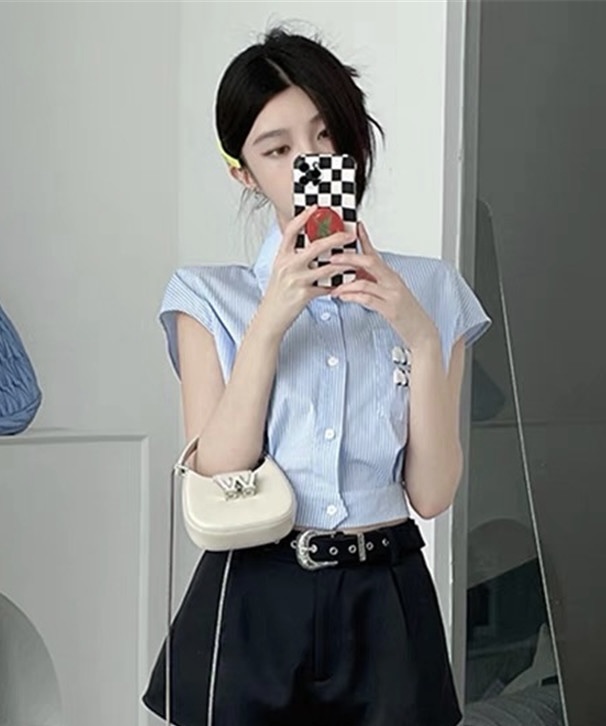 [Linna] Korean vertical stripe short shirt 82807# zxx