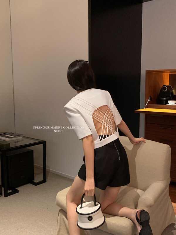 New in early summer! [neihe] celebrity temperament back hollow out design short sleeve short coat 11389# zxx