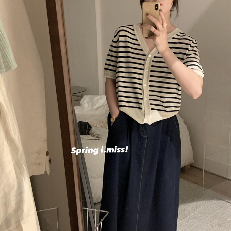 New year in early spring! [Imiss] stripe V single breasted sweater cx0175# LSW