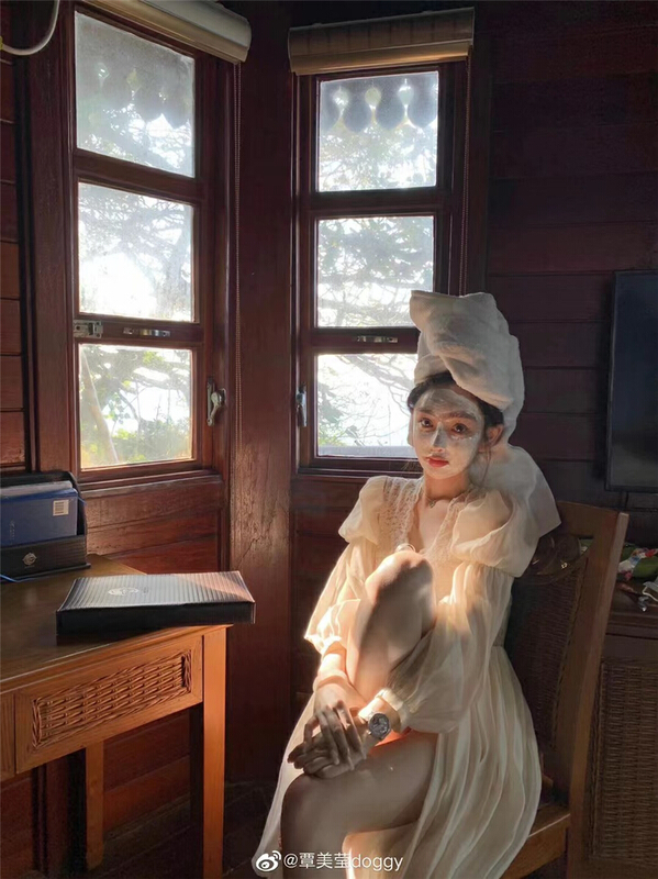 goods in stock! [MS studio] Vintage literary style lace stitched Chiffon V-neck dress + sexy short suit 09055-1# PCZ