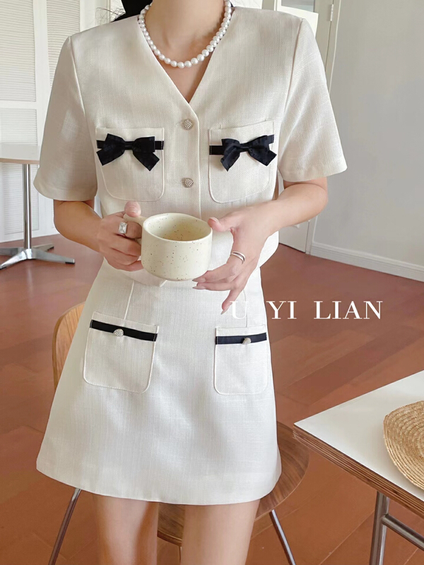 New in early summer! [youyilian] sweet little fragrance bow short coat + A-shaped skirt suit 8052# L