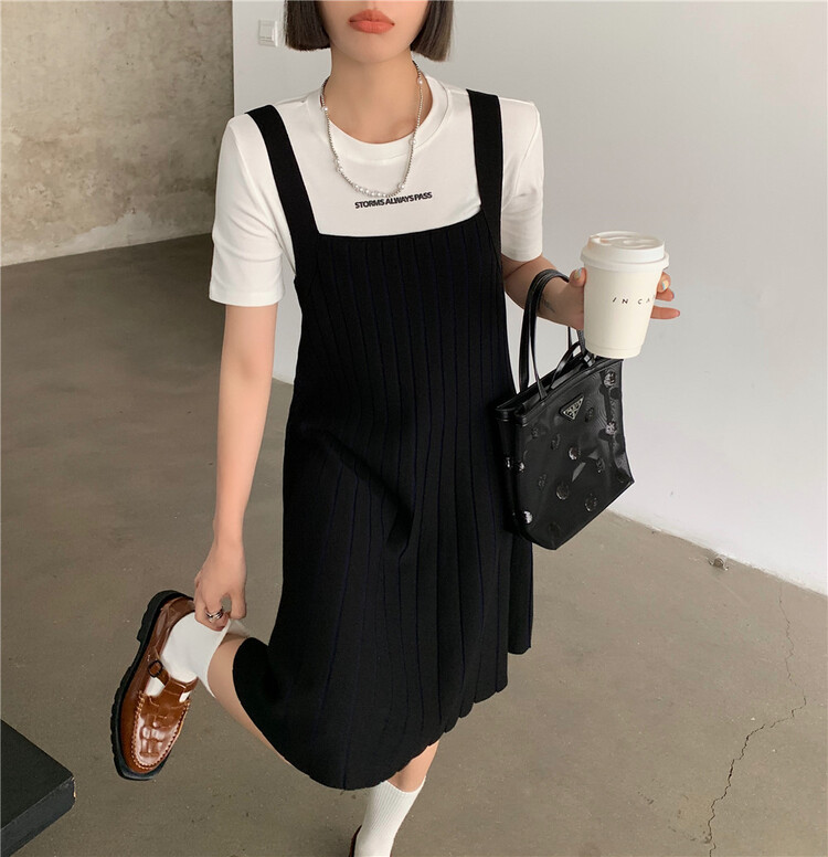 goods in stock! New in early summer! [DTU] simple short sleeve T-shirt + sling Pleated Dress Set 32955# LSL
