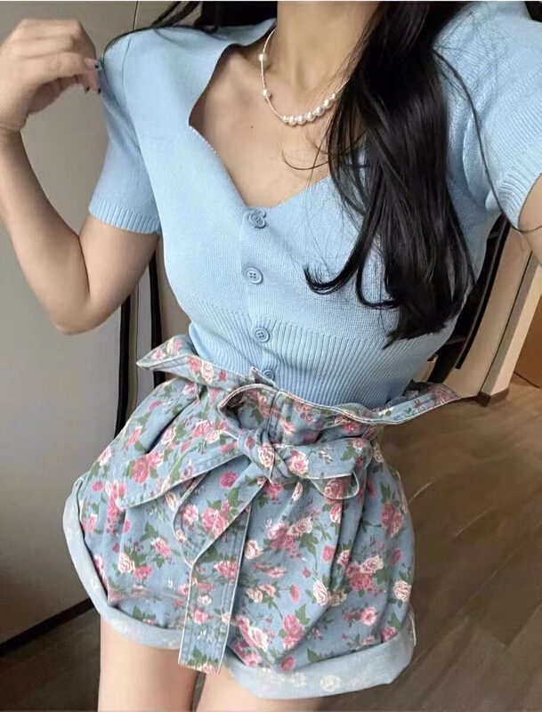 [Dan Ling] broken flower bud washing strap denim shorts (with waist rope) 1097# PCZ