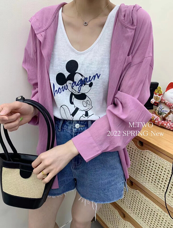 [m.two] Mickey hooded versatile sunscreen shirt (shirts only) 7755# hyy