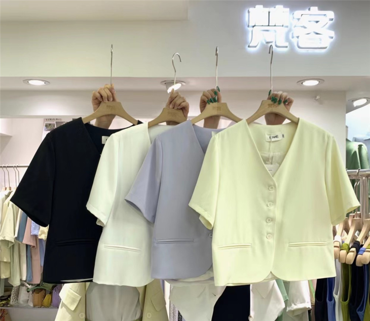 [Fanke Fanke] temperament V-neck short sleeve suit 22538# XJ