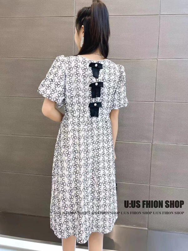 [UUS] flower pleated square neck dress 222281# zyh