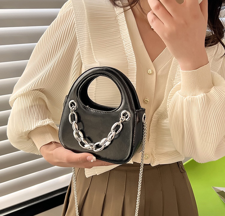 [yes] niche design bag popular fashion net red chain mini one shoulder small square messenger bag (with chain) 55021# ozq