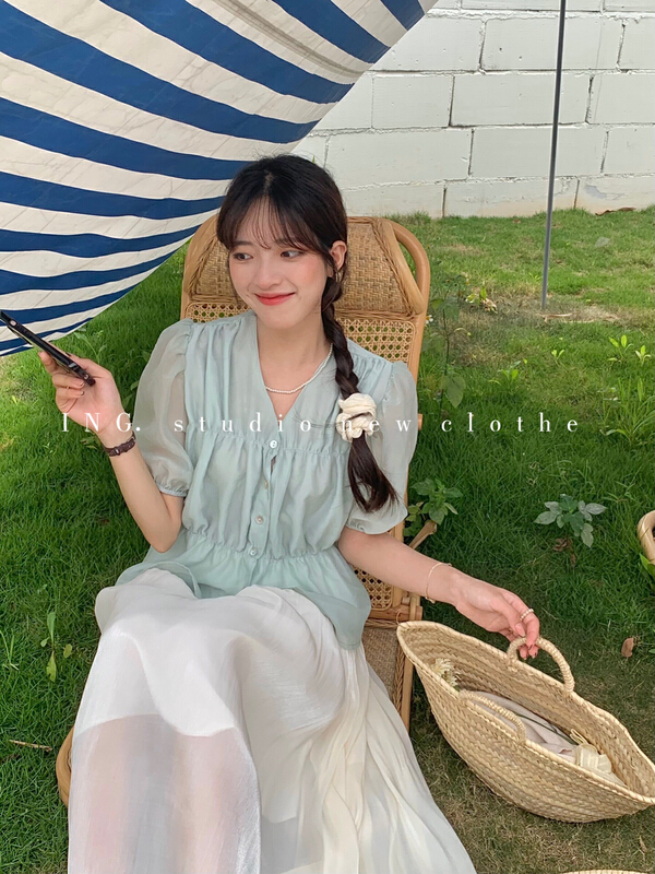 [ing] French style V-neck bubble sleeve pleated blouse 7788# HBx