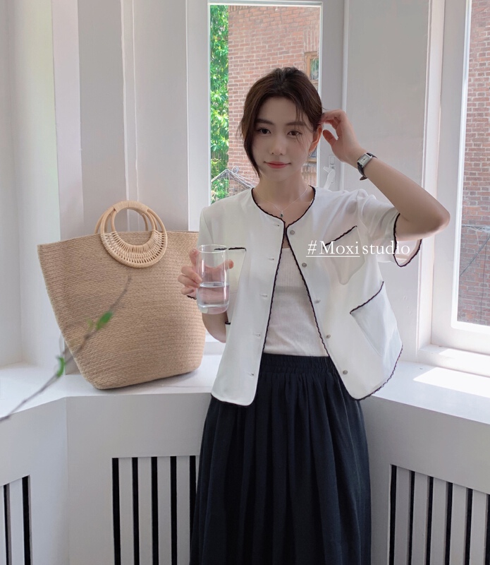New in early summer! [Moxi] Korean style simple casual small fragrance color contrast short coat 56518# XJ
