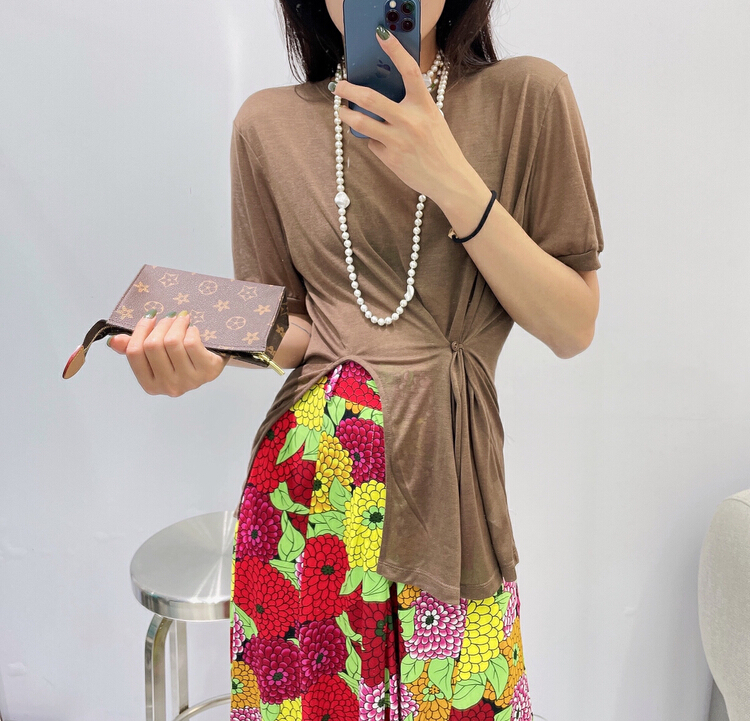 [Xi Xi] design sense slit side button short sleeve T-shirt 6012# ozq