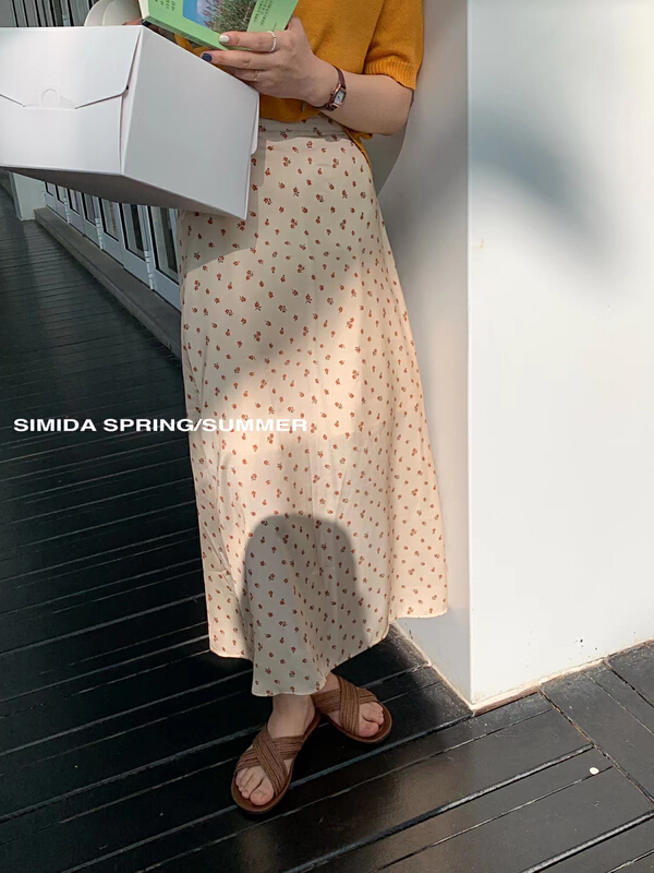 New year in early spring! [Simida / doroe] Vintage Floral elastic waist skirt 10602# zxl