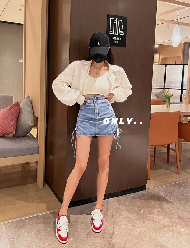In early summer! [only] two button high waist skinny drawstring denim skirt 3113\jj