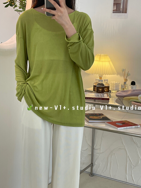 [VI +] Korean V-neck versatile shirt 2393# LSW