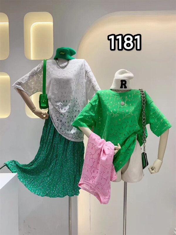 [Yi Ge Li] simple and versatile cartoon hollow out shirt 1181# WPL