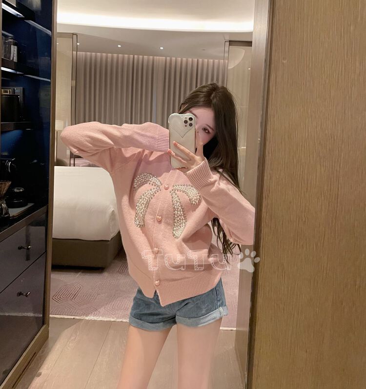 [Tutu] Korean heavy industry bow knot nail bead knitted cardigan 82772# cqw