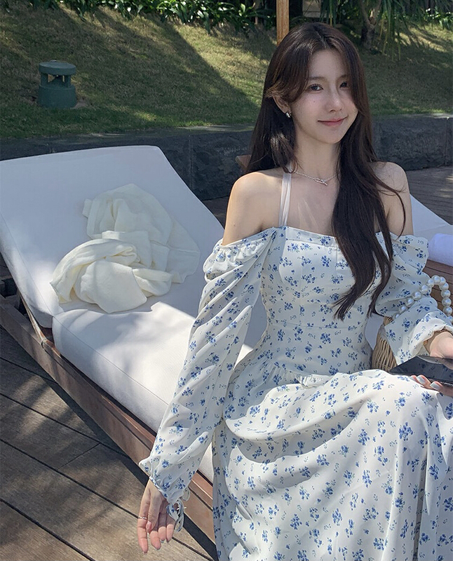 New year in early spring! [smile baby] style square neck, neckline, mesh bandage design, waist closing, thin, Floral Chiffon Dress b2635# WPL