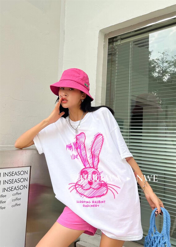 [buyer Yan Xuan zhuowa] round neck funny rabbit loose short sleeve T-shirt 6019# Cl
