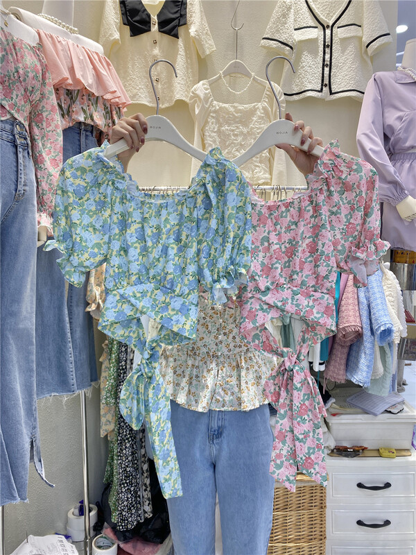 [Wo +] Korean style one shoulder floral blouse 22175# zxx