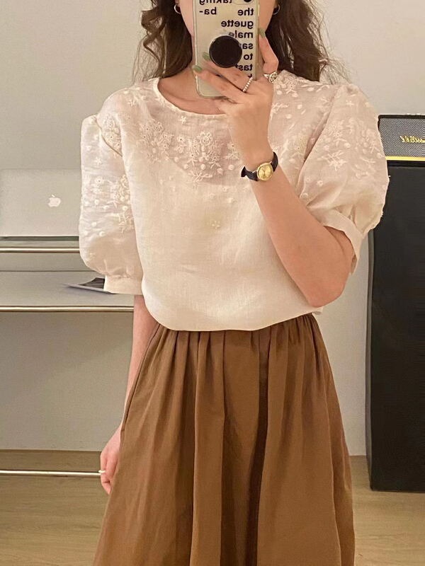 [tototellme] Korean version simple embroidered blouse 20469# HBx