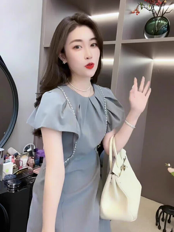 【盈盈新衣】通勤淑女風收腰縫鑽花苞袖連衣裙  7217#  CL