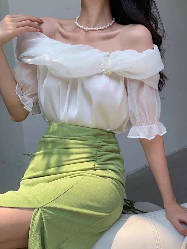 [only] one shoulder style small women's splicing blouse (detachable with bead chain) (only selling blouses) 2802# JJ