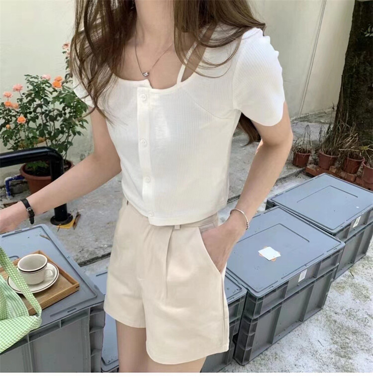 goods in stock! New in early summer! [tab CP] Hanfeng careful machine personalized side button blouse 7996# CLS