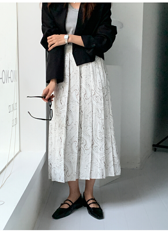 goods in stock! New year in early spring! [the mind] versatile floral comfortable skirt 60071# jhy